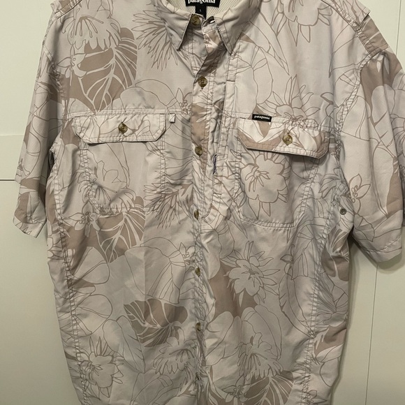 Patagonia Casual Button Down Shirt - Gray and Blue - Picture 2 of 12